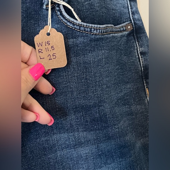 We the Free Designer medium  Wash Distressed Women's Jeans Size 31 - Picture 5 of 16